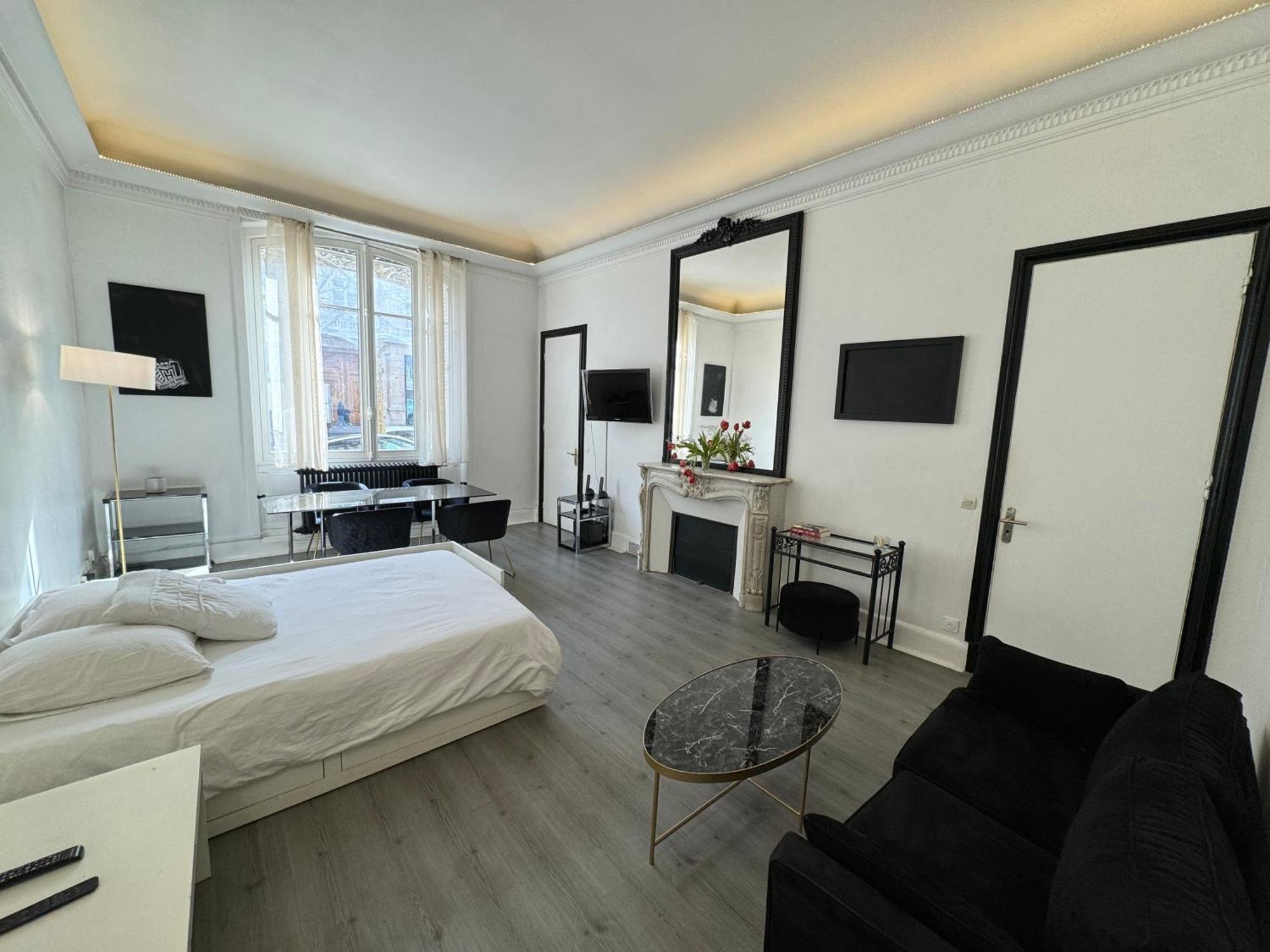 Appartamento Luxe Champs élysées&trocadero Parigi